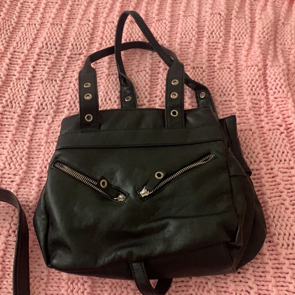 Bags - Picture 5 of 8